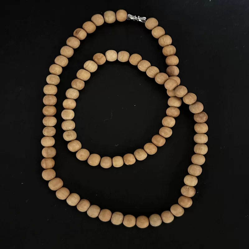Sandal Ağacı Kolye